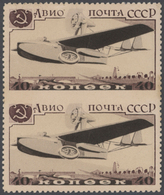 Sowjetunion: 1937, 40kop. Airmails, Vertical Pair "IMPERFORATE IN BETWEEN", Mint O.g., Top Stamp Wit - Briefe U. Dokumente