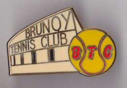 PIN'S THEME SPORT  TENNIS  CLUB DE  BRUNOY - Tennis