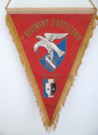 FANION  7° RA REGIMENT D' ARTILLERIE NEVERS - LR PARIS - Flags