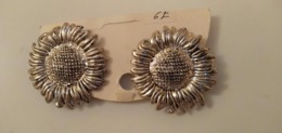 BOUCLES D'OREILLES ANCIENNES - Earrings