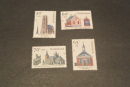 K22630 - Set MNH Netherlands - Nederland 1985 - Churches - Iglesias Y Catedrales