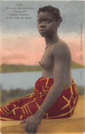 ¤¤  - AFRIQUE-OCIDENTALE FRANCAISE  -   Femme Aux Seins Nus    -   ¤¤ - Ohne Zuordnung