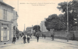 95-BEZONS- RUE D'ARGENTEUIL, SORTIE DU PERSONNEL DE L'USINE " SOCIETE DES TELEPHONE " - Bezons