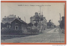 Carte Postale 62. Samer  Le Passage à Niveau Rue De La Gare     Trés Beau Plan - Samer