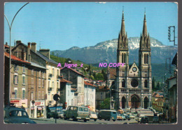 Delcampe - REF 424 : CPSM 38 VOIRON Avenue Jules Ravat COOP Bedford - Voiron