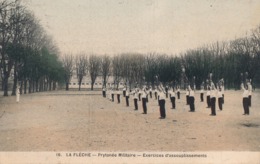 Delcampe - (CPA 72) LA FLÈCHE  /  Prytanée Militaire - Exercices D'assouplissements - - La Fleche
