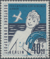 Berlin: 1960, Ferienplätze Für Berliner Kinder 40 (Pf) + 20 (Pf) Ohne Die Farbe HELLBLAU, äußerst Se - Brieven En Documenten