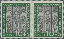 Bundesrepublik Deutschland: 1951, 700 Jahre Marienkirche 10+5 (Pf) Im Ungefalteten Waagerechten Paar - Storia Postale