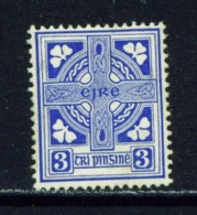IRELAND  -  1940-49 2nd Definitives 3d  Mounted/Hinged Mint - Unused Stamps