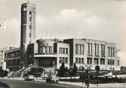 Woluwe-St-Lambert : L'hotel Communale  :format 14.5 X 10.5 Cm ( 1963 CPA Carnet-Carnet Kaart See Scan) Citroen 2CV - Woluwe-St-Lambert - St-Lambrechts-Woluwe