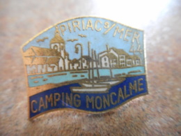 A043 -- Pin's Camping Moncalme Piriac Sur Mer - Ciudades