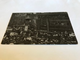 England Great Britain London Petticoat Lane Auctioneering Old Clothes 11247 Post Card Postkarte POSTCARD - Autres
