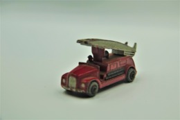 Matchbox Lesney 9** - Dennis Fire Escape - Regular Wheels, Issued 1957 - Matchbox