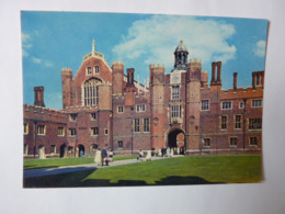 Hampton Court Palace, Middlesex - Anne Boleyn's Gateway - Middlesex