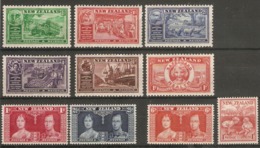 NEW ZEALAND 1936 - 1938 COMMEMORATIVE SETS MOUNTED MINT Cat £16.25 - Unused Stamps