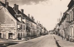 Villeneuve L'Archeveque - Rue Breard  - Cpsm Petit Format  - Scan Recto-versp - Villeneuve-l'Archevêque