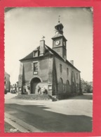 CPM Grand Format - Chatelus Malvaleix -(Creuse) -L'Hôtel De Ville Construit En 1818 Surmonté D'une Horloge à 4 Cadrans - Chatelus Malvaleix