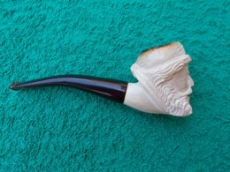 PIPE EN ECUME.TETE DE PIRATE.DEJA FUMEE. - Meerschaum Pipes