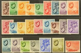 1938-49 Pictorial Definitives Set Complete, SG 135/49, Very Fine Mint, Cat £550 (25 Stamps) For More Images, Please Visi - Seychellen (...-1976)