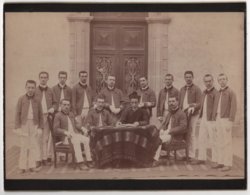 JFDON Photo Originale Beau Format XIX ème Par RAMON CASTELNAUDARY Ecole ? Uniformes Religieux Lieu à Identifier - Oud (voor 1900)