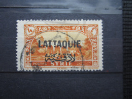 VEND BEAU TIMBRE DE LATTAQUIE N° 11 , 2° " T " TRONQUE !!! - Used Stamps