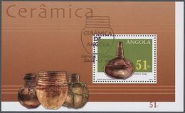 Angola: 2002, POTTERY Souvenir Sheet, Investment Lot Of 1000 Copies Mint Never Hinged (Mi.no. Bl. 10 - Angola