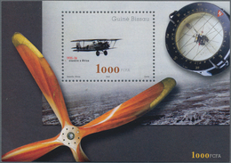 Thematik: Flugzeuge, Luftfahrt / Airoplanes, Aviation: 2002, GUINEA-BISSAU: AVIATION, Souvenir Sheet - Aviones