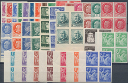 Frankreich: 1941/1974, IMPERFORATE ISSUES, MNH Collection Of Imperforate Blocks Of Four, Well Sorted - Sammlungen