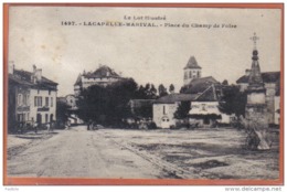 Carte Postale 46. Lacapelle-Marival  Place Du Champ De Foire  Trés Beau Plan - Lacapelle Marival
