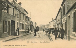 SEINE ET MARNE  BARBIZON  Rue De Barbizon - Barbizon