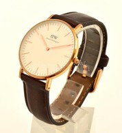 Daniel Wellington Karóra, Bőr Szíjjal, Vízálló, Karcolással, Működik, D: 3,5 Cm - Sonstige & Ohne Zuordnung