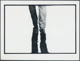 Cca 1980 Bencze László Cím Nélküli Vintage Fotóművészeti Alkotása, Feliratozva, 18x24 Cm - Sonstige & Ohne Zuordnung