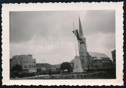 Cca 1940 Kolozsvár, Országzászló, 6×9 Cm - Sonstige & Ohne Zuordnung