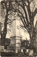 ** T4 Jókő, Dobrá Voda; Ján Holly Básnik Slovensky / Ján Holly Szlovák Költő Szobra / Statue Of Ján Holly, Slovak Poet ( - Ohne Zuordnung