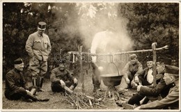 * T2 Tábori Konyha, Bográcsozó Osztrák-magyar Katonák / WWI Austro-Hungarian K.u.K. Military, Field Kitchen, Stewing Pot - Ohne Zuordnung