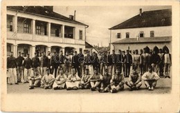 ** T2/T3 Eger, Osztrák-magyar Katonák A Laktanya Udvarán / Austro-Hungarian K.u.K. Military, Soldiers At The Military Ba - Ohne Zuordnung