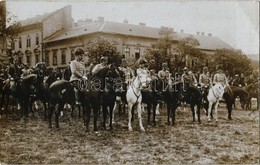 * T2/T3 1913 Budapest, Gróf Marenzzi F. Altábor, A Honvéd Főparancsnok Helyettese A Fegyvertárban Szemlét Tart, Mögötte  - Ohne Zuordnung