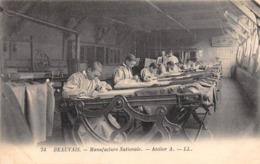 Thème.  Métiers Divers. Textile      60      Beauvais. Ouvriers De La Manufacture     ( Voir Scan) - Autres & Non Classés