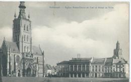 Tienen - Tirlemont - Eglise Notre-Dame Au Lac Et Hôtel De Ville - Phot. H. Bertels - Tienen