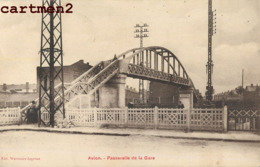 AVION PASSERELLE DE LA GARE 62 - Avion