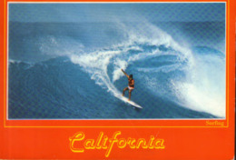 United States - Postcard Unused - California Coastline - Surfer - Water-skiing