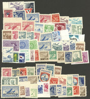 SOUTH KOREA: Envelope Containing SEVERAL HUNDREDS Mint Stamps (some With Hinge Marks, A Few Without Gum As Issued, And M - Korea, South