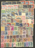 PARAGUAY: Envelope Containing Large Number Of Used Or Mint Stamps, VF General Quality. It Includes Many Old OFFICIAL Sta - Paraguay