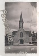 22 COTES D'ARMOR - CP LA CHEZE - L'EGLISE ET LE CALVAIRE - GABY N° 1 - CIRCULEE EN 1960 ? - La Chèze