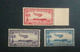 NEW ZEALAND AIRPOST STAMPS 1935 MH !! - Luchtpost