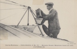 Aviation - Issy-les-Moulineaux 92 - Vol Paris-Madrid - Monoplan Morane - Mécanicien Plein De Carburant Automobiline - ....-1914: Precursori