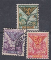 Pays-Bas N° 162 / 64 X, O  Au Profit Des Oeuvres Pour L'enfance, Les 3 Valeurs Oblitérées Ou Trace De Charnière Sinon TB - Unused Stamps