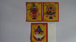 BHOUTAN- BHUTAN 1983 : 3 Stamps, Religious Symbols - 2 Used, 1 New With Gum - Bhutan