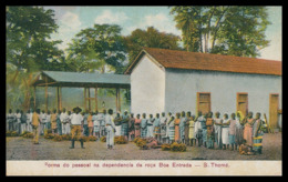 SÃO TOMÉ E PRÍNCIPE - Forma Do Pessoal Na Dependencia Da Roça Boa Entrada(Ed.António Joaquim Brás Nº 5804) Carte Postale - São Tomé Und Príncipe