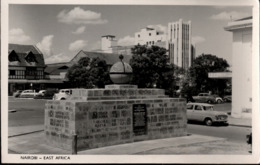 ! S/w Ansichtskarte Nairobi, Galton Fenzi Memorial, Denkmal, Kenia - Kenya